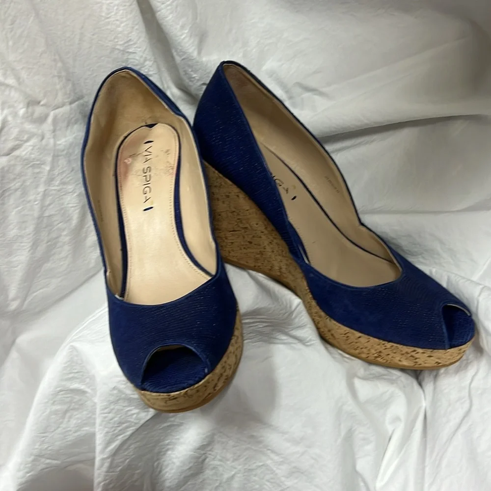Via Spiga Peep Toe Wedges - Picture 2 of 9